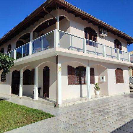 Apartamento De 2 Dormitorios Флорианополис Экстерьер фото